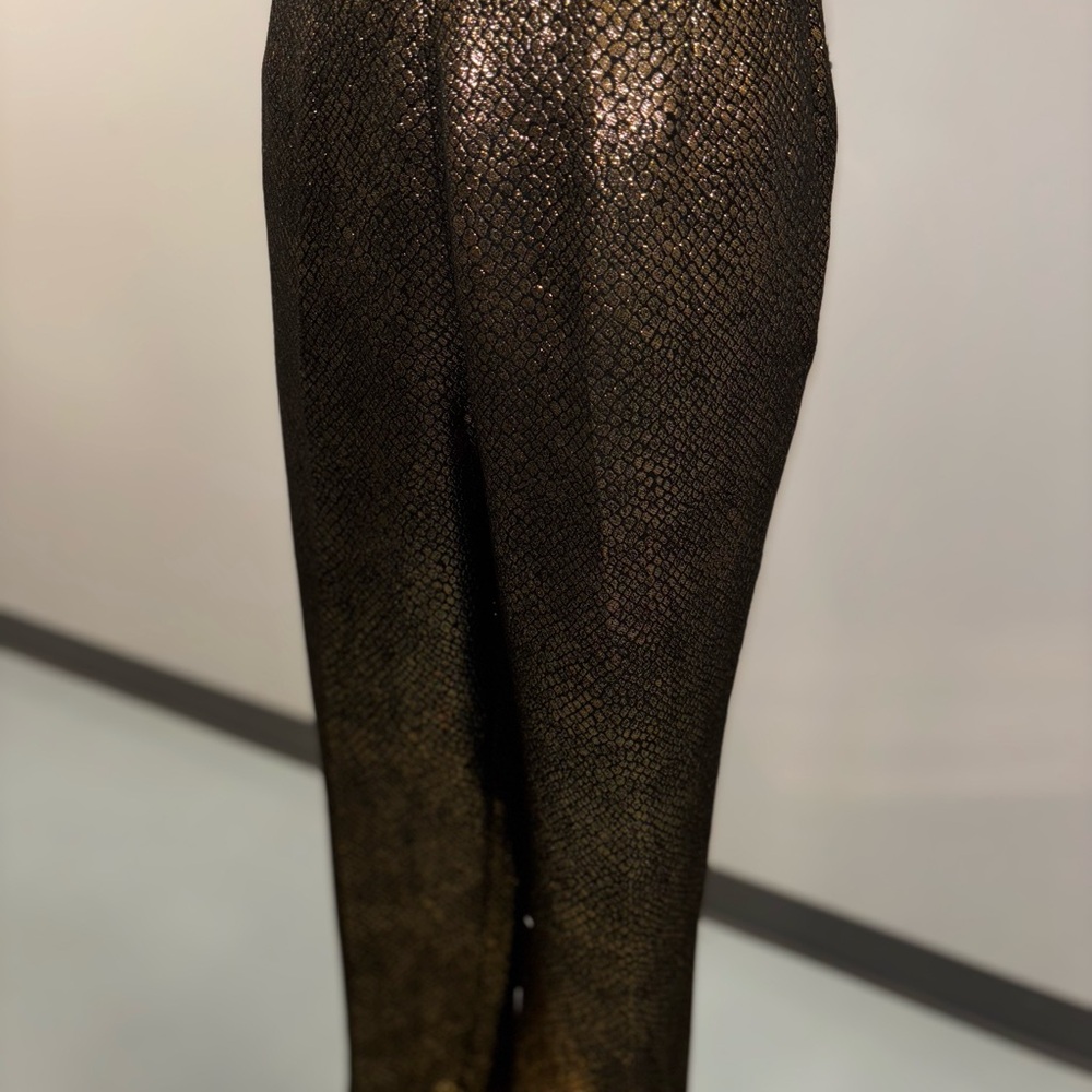 Anne Klein Shimmering Gold and Black Metallic Pants